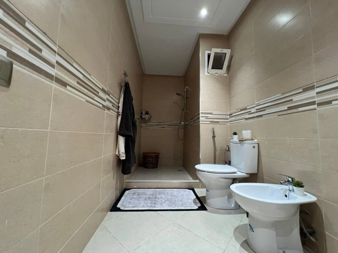 Superbe appartement en résidence avec piscines
