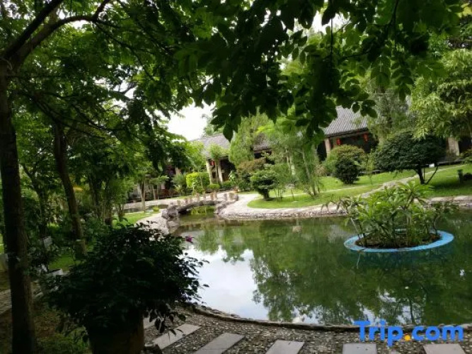 Pu'er Guopei Hotel