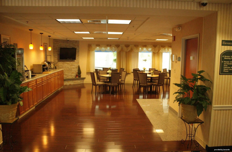 Best Western Plus New England Inn & Suites photo 31