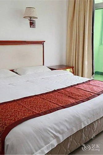 Longhai Grand Hotel