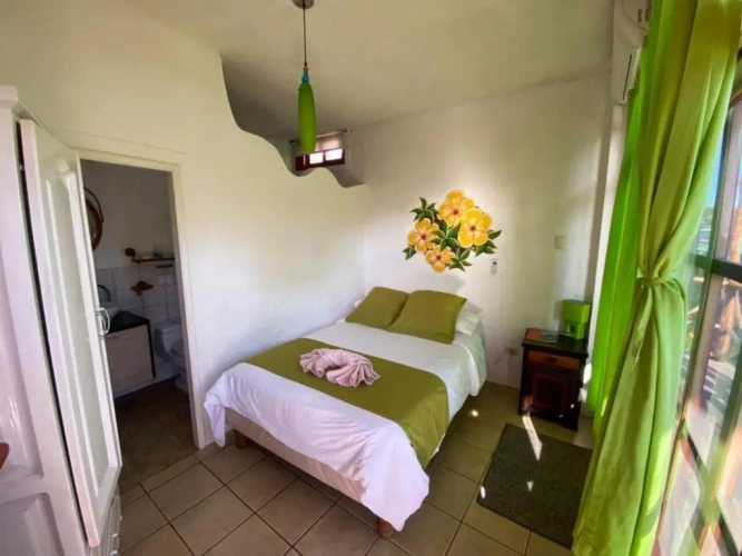 Standard Triple room with view