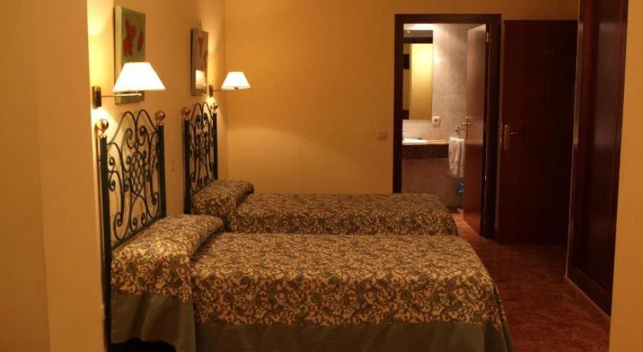 Hotel Los Arcos