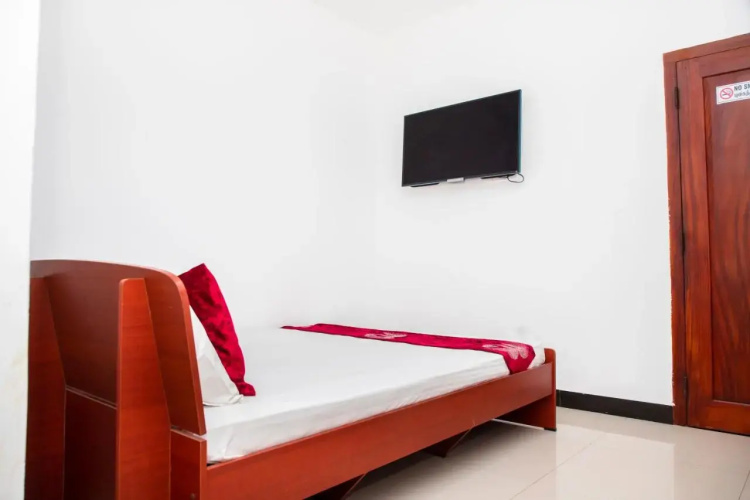 Golden Star Guest House