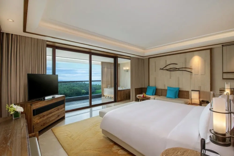 Classic High Floor Double room with sea view