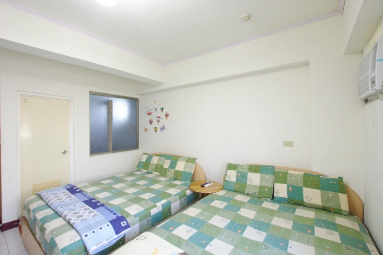 Standard Quadruple room with balcony