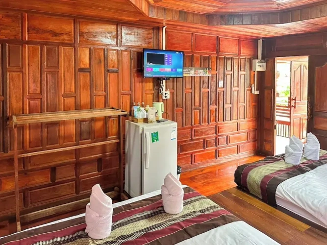 Premier Quadruple Suite