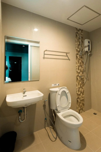 B-Black Hotel Chonburi