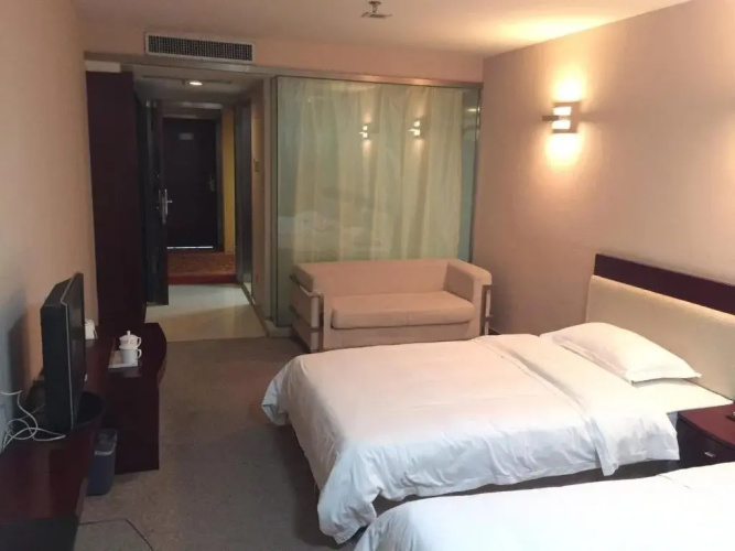 Wuzhan Business Hotel
