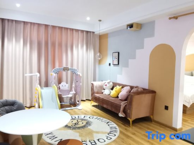 Family Attic Suite