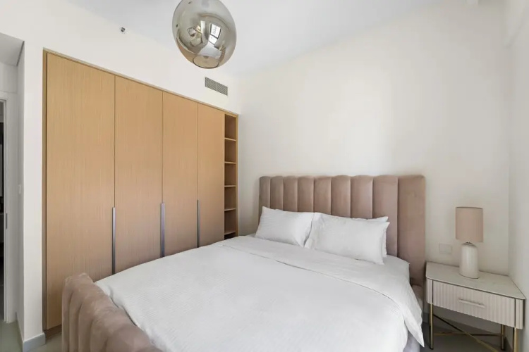 1BR Balcony & Luxury Amenities