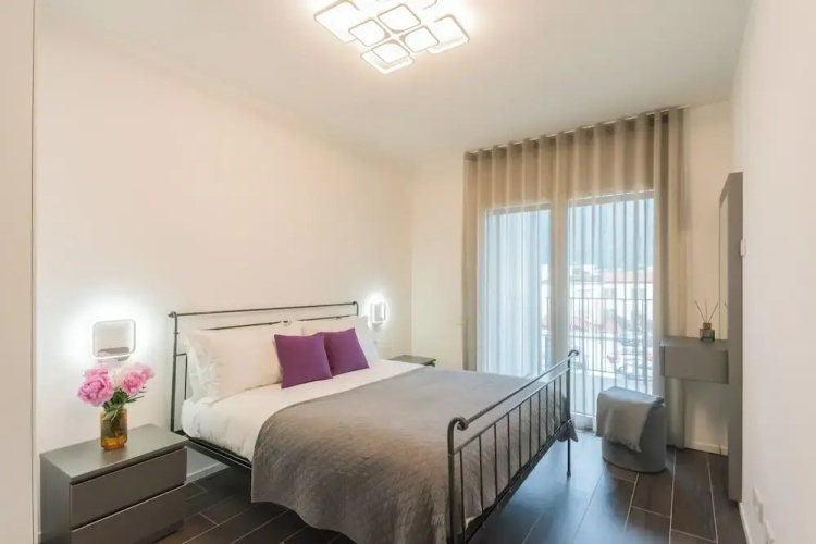 Princess Sofia's Lake Retreat by Rent all Como
