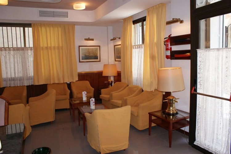 Hostal Vila del Mar