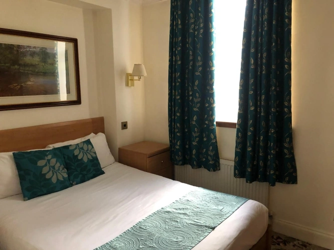 Abbey Court, Hyde Park Hotels