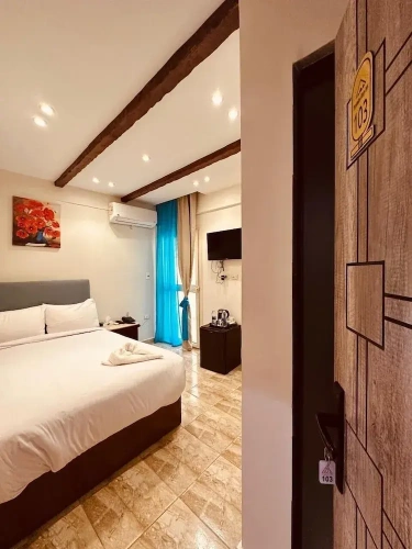 Deluxe Single room