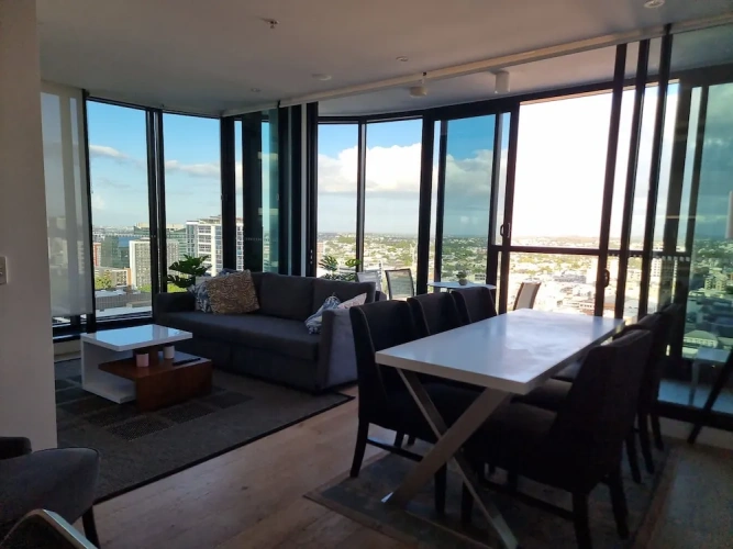 2 Bedrooms Apartment with balcony and with city view