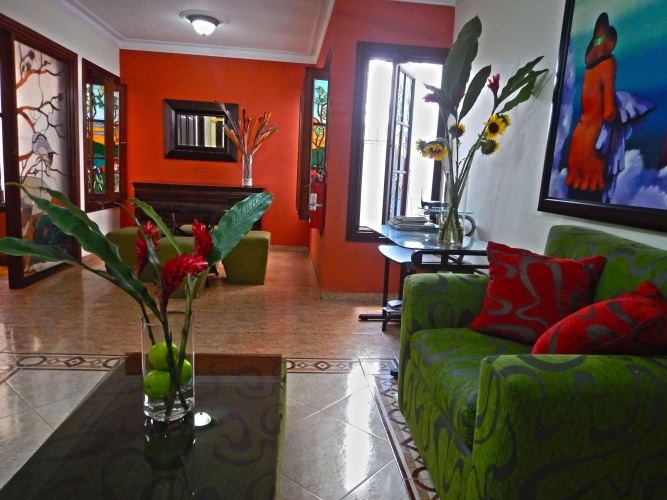 Suite Colonial by Cristi