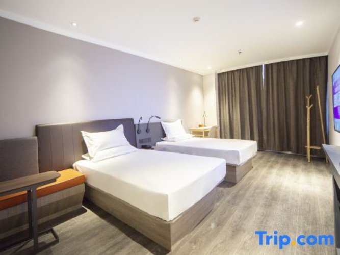 Business Twin room