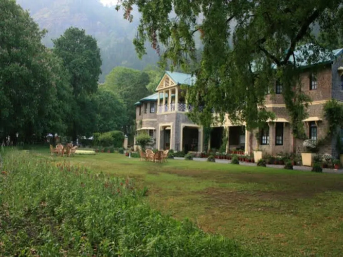 Hotel Balrampur House