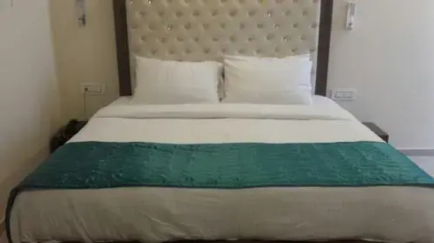 Hotel 9 City Chandigarh