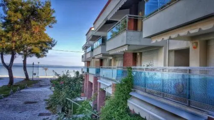 Aparthotel 2 stars Polychrono