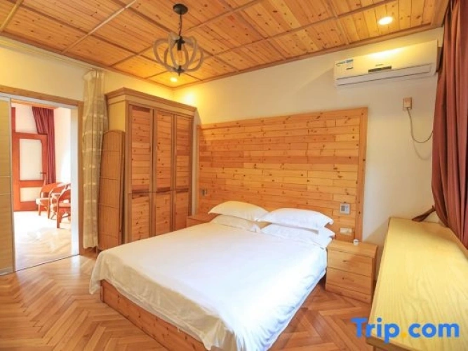 Standard Family room with balcony