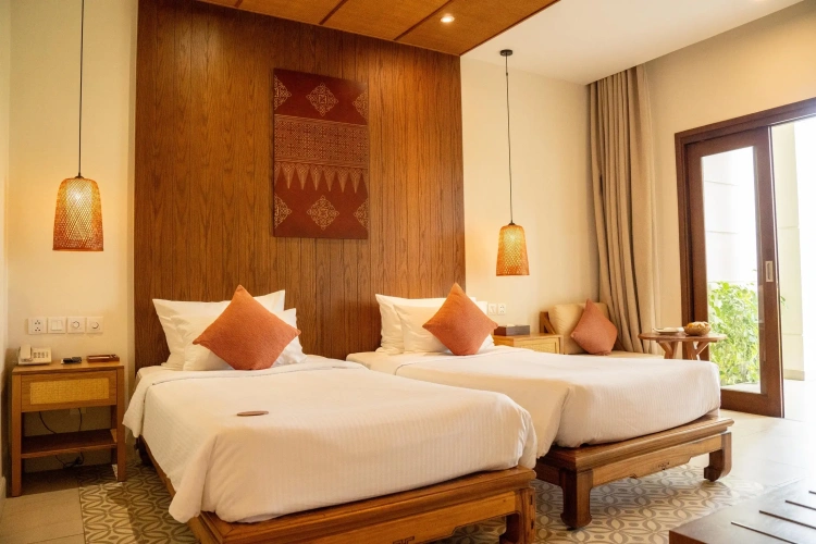 Pax Twin room with garden view