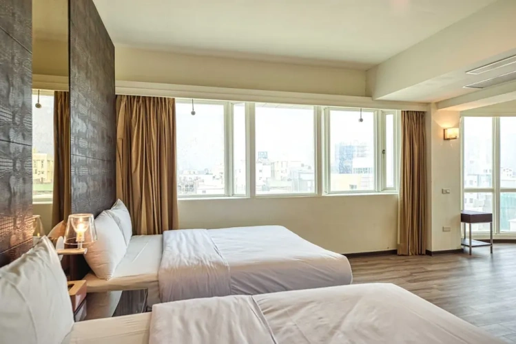 Deluxe Quadruple room
