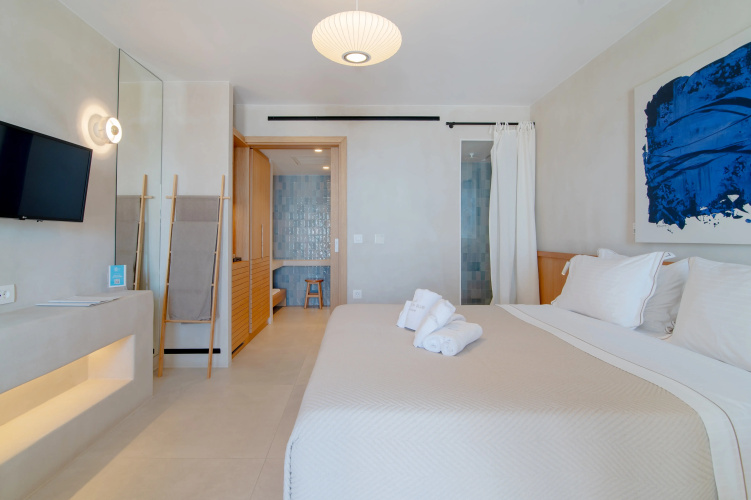 Apeiron Blue Santorini - Sustainable Adults Only 14+