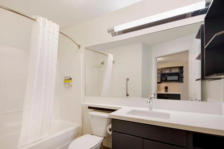 1 Bedroom Double Suite