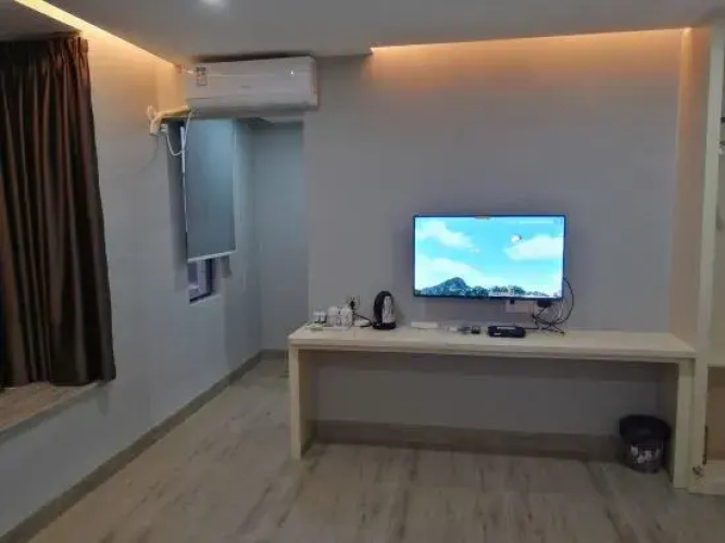 Jinhong Hotel