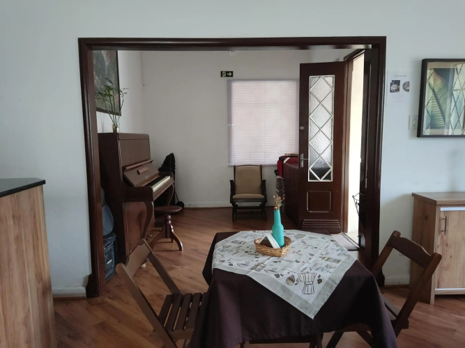 Garibaldi Hostel e Cafe