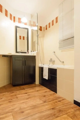 1 Bedroom Quadruple Apartment