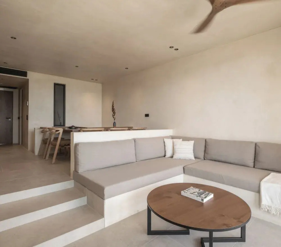 Seven Rocks Suites