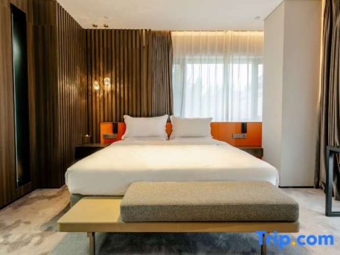 Premier Suite