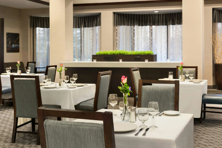 DoubleTree by Hilton Detroit Novi photo 30