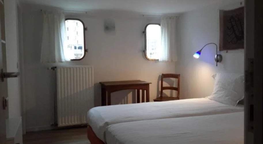 Hotel The Boatel