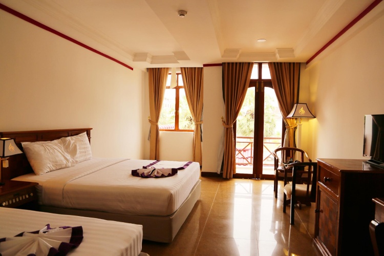 Deluxe room with balcony