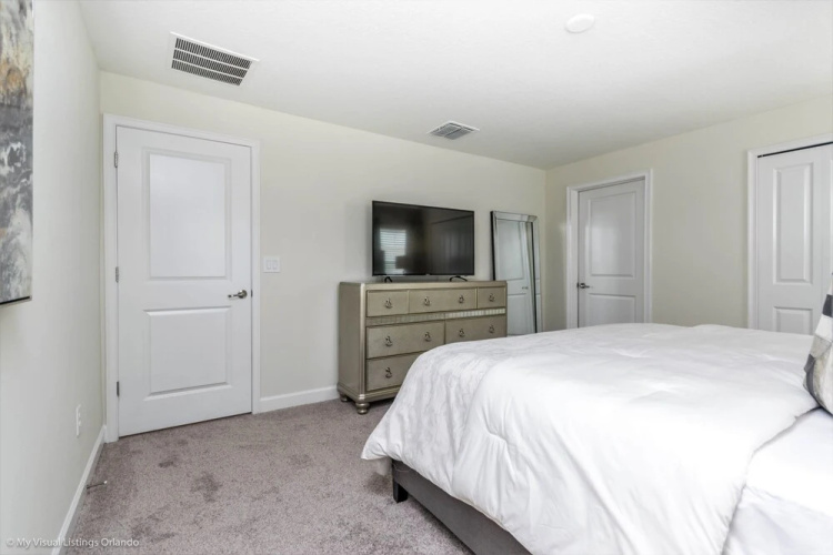 1568 Plunker Drive