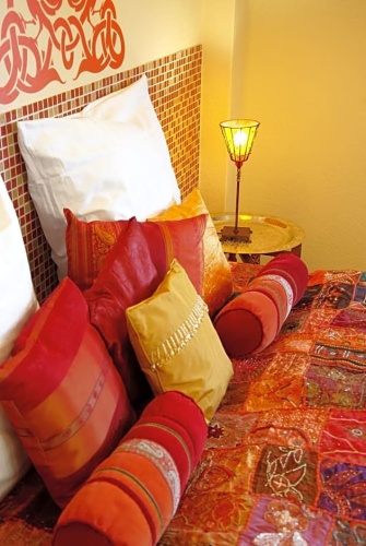 Comfort room