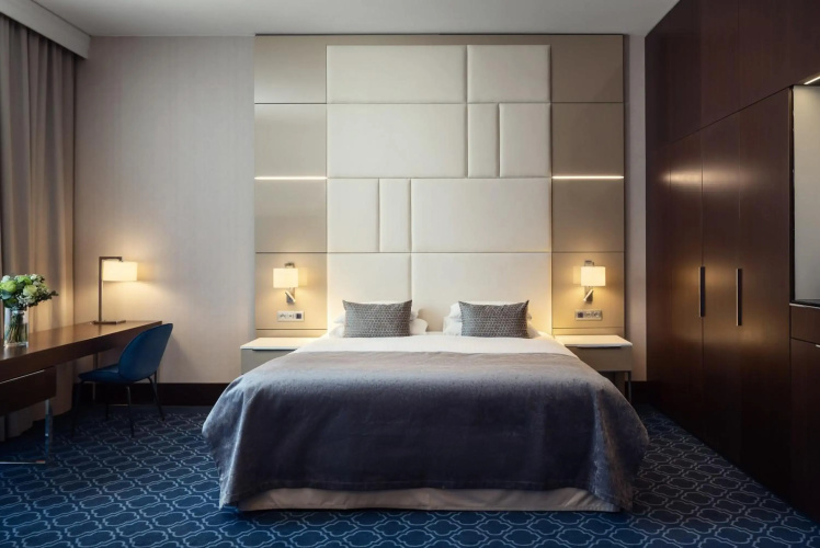 Hotel Kings Court