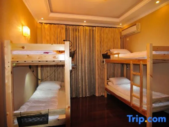 Bed in Dorm (male dorm)