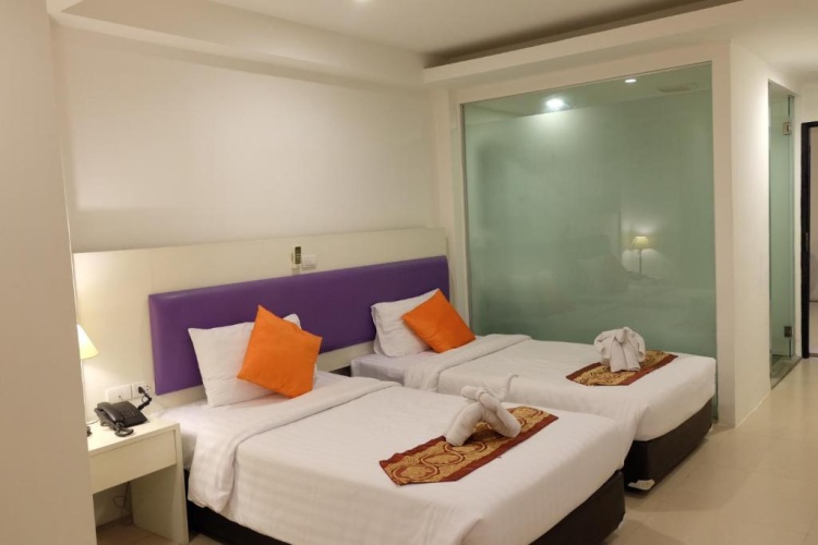 Superior Twin room