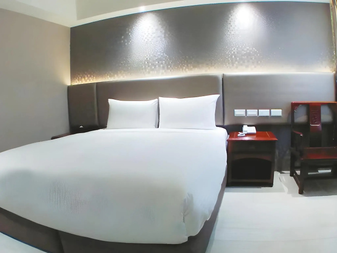 KDM Hotel