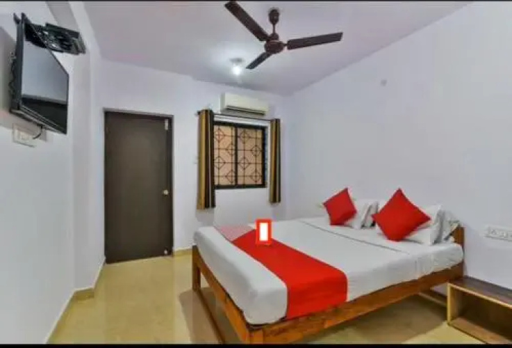 Sweet AC Rooms near KFC Restaurant