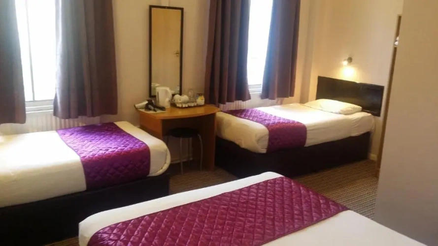 Standard Quadruple room