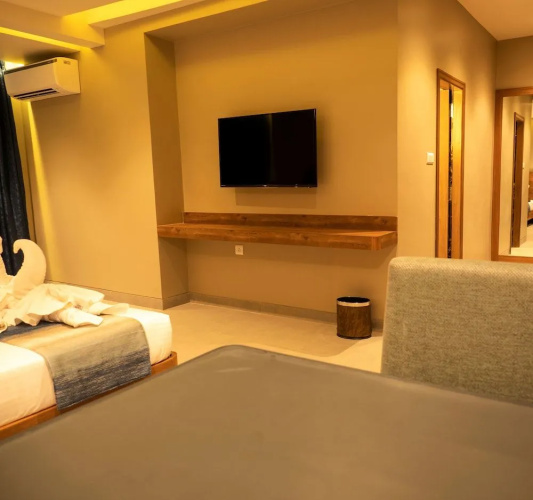 Hotel Cosmique