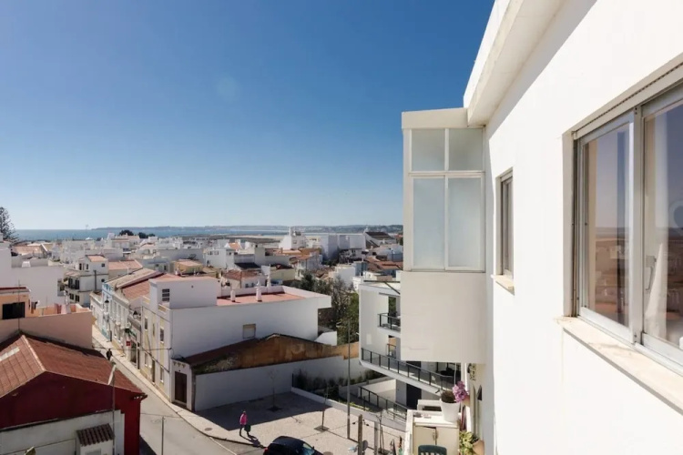 Remarkable 2-bed Apartment
