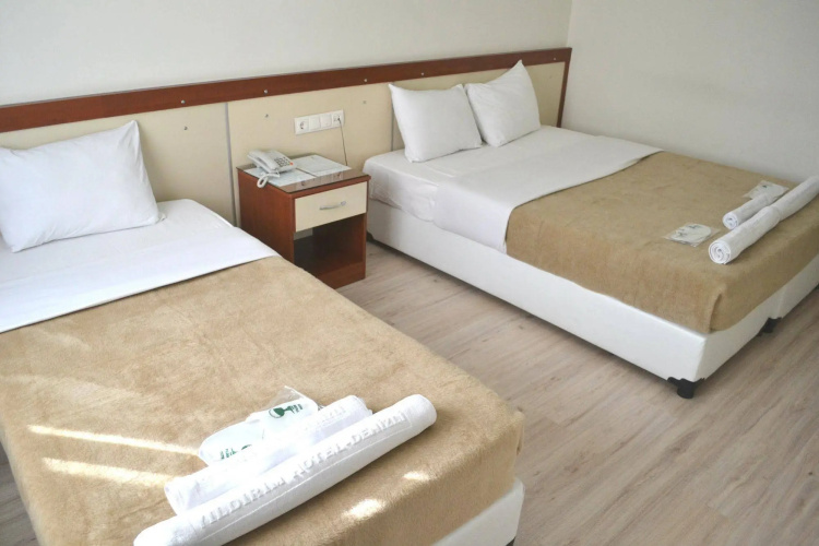 Yildirim Hotel