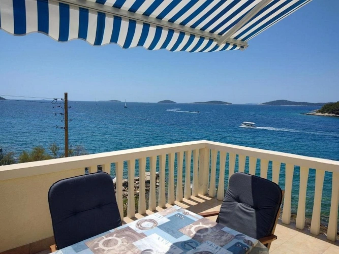 2 Bedrooms Duplex Apartment