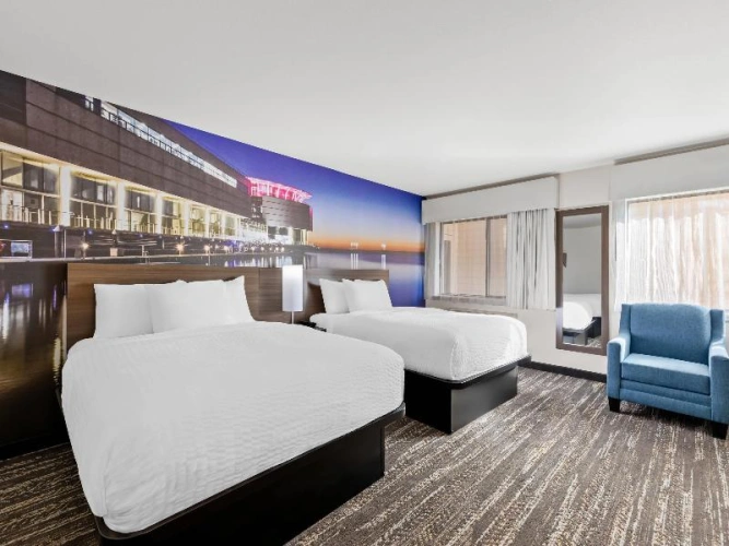 Double Suite